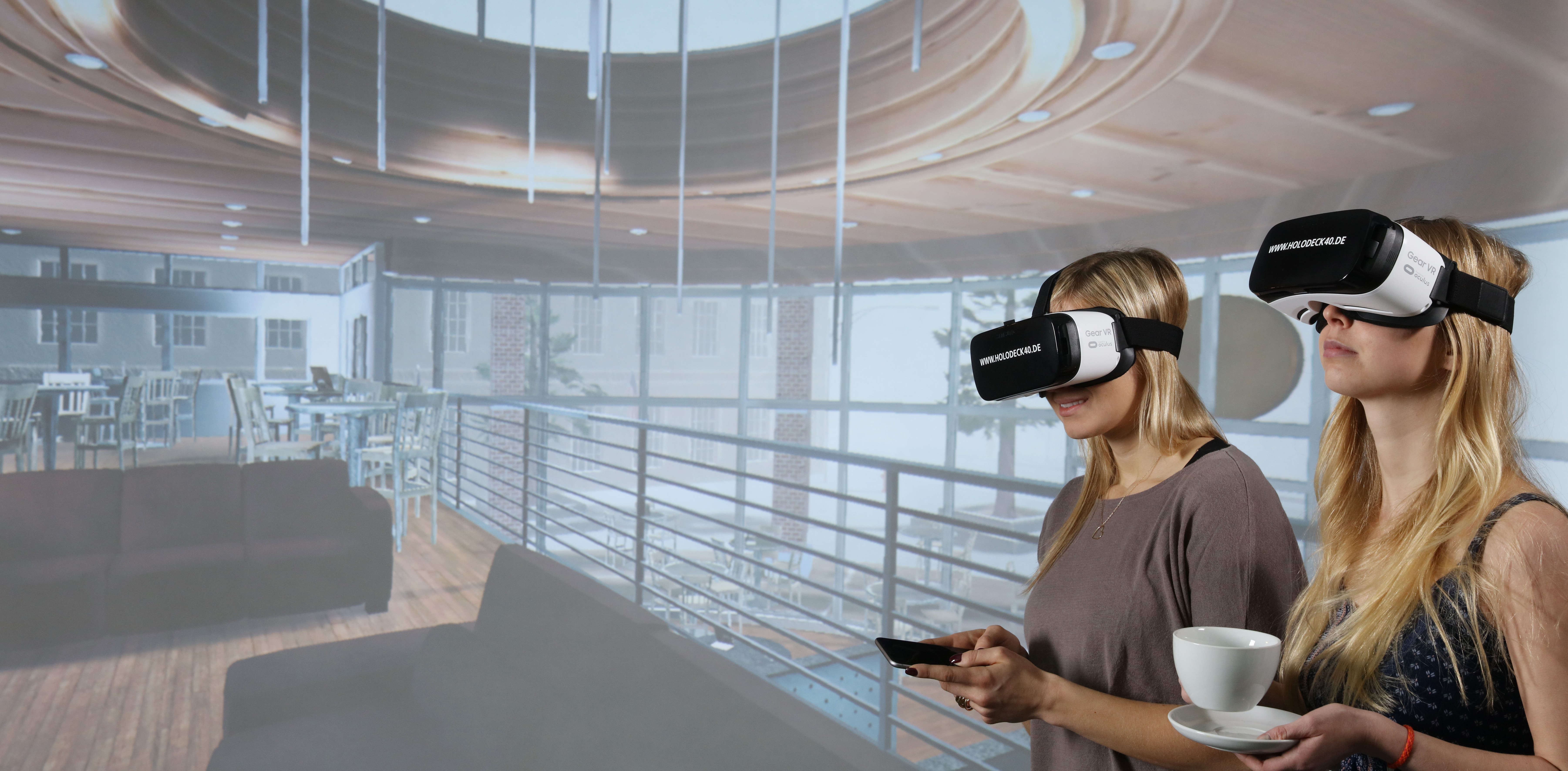 Fraunhofer IIS / HolodeckVR